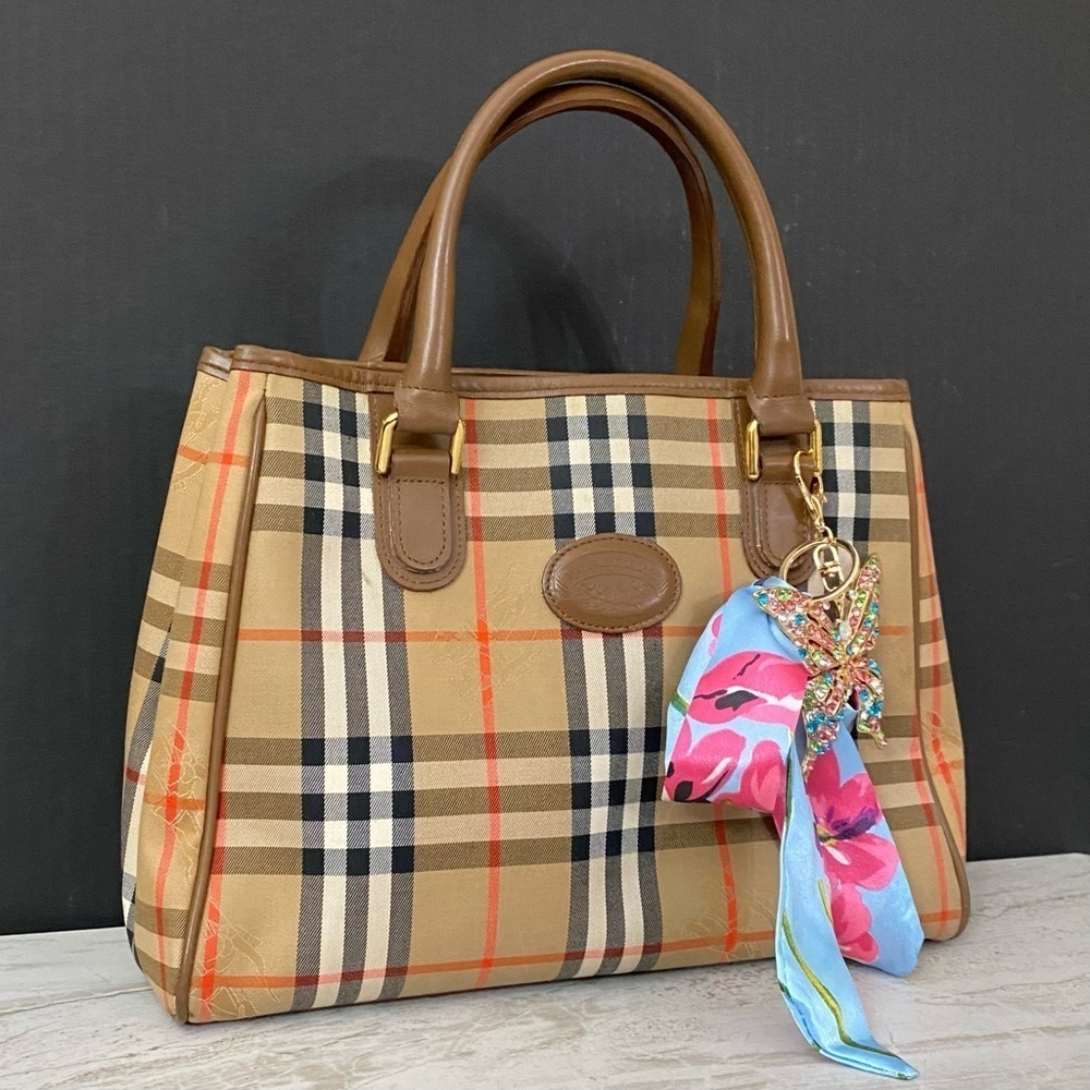 BURBERRY Nova Check Canvas and Leather Handbag 👜 - Picture 3 of 17